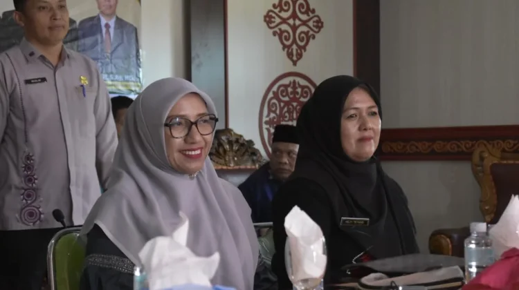 Bupati Aceh Tengah Beri Pengarahan Calon Pengantin di Umah Pesilangan Kemenag