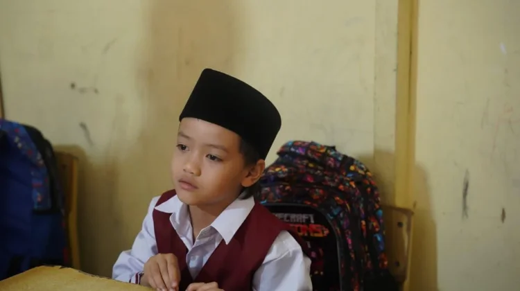 Cinta, Harapan dan Pengorbanan! Tertata Indah Bermula Bersekolah