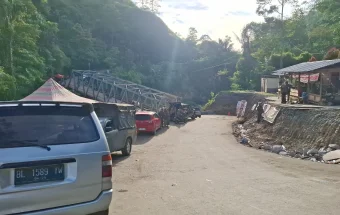 Suasana Jalan Enang-enang, Bener Meriah Pasca Perbaikan Swadaya Masyarakat