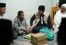 Program Ahad Berkah Kembali Santuni 20 Fakir Miskin di Takengon Timur