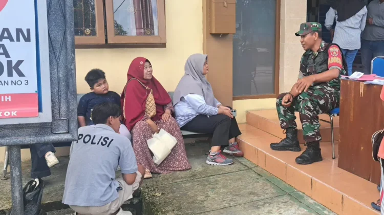 Sebanyak 737 KK Terima Bantuan Pangan di Kampung Enam