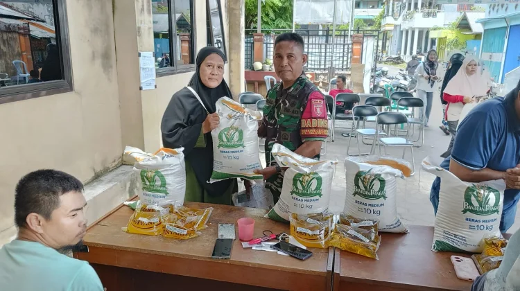 Penyaluran Penerima Bantuan Pangan(PBP) dari Pemerintah Pusat di Selumit Pesisir