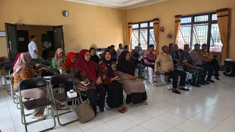 Serah Terima Jabatan Lurah Selumit Pantai
