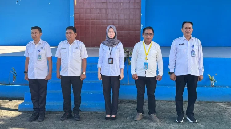 Apel Senin Pagi Tekankan Kedisiplinan