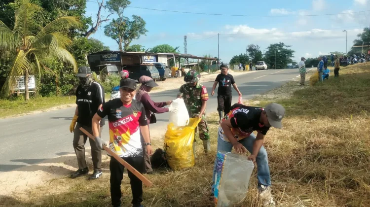 Bersihkan Sampah Plastik, Juata Permai Gelar Safari Gotong Royong