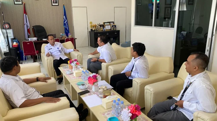 Kunjungan Kasubbag Humas dan TU BPK Perwakilan Provinsi Kaltara ke RRI Tarakan