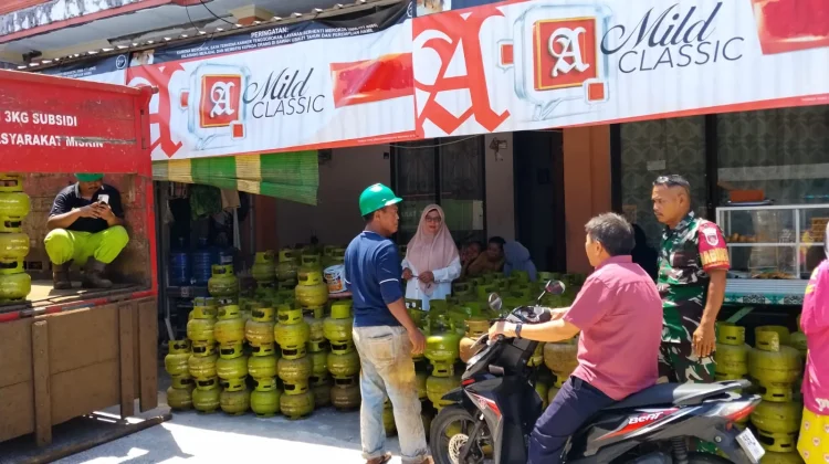 Pendampingan Pendistribusian tabung Gas LPG 3 kg