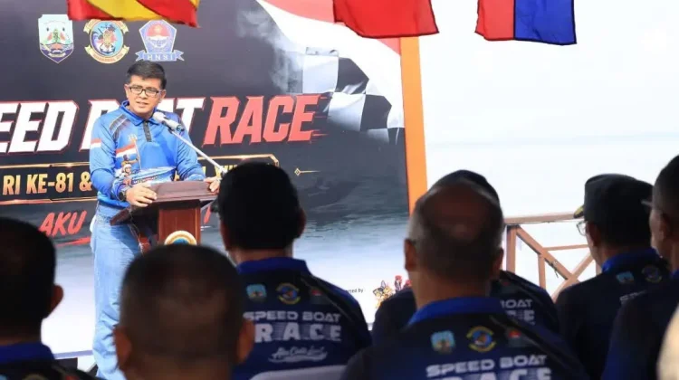 Pembukaan Turnamen Speedboat Race oleh Kodaeral XIII Ke-1 Tahun