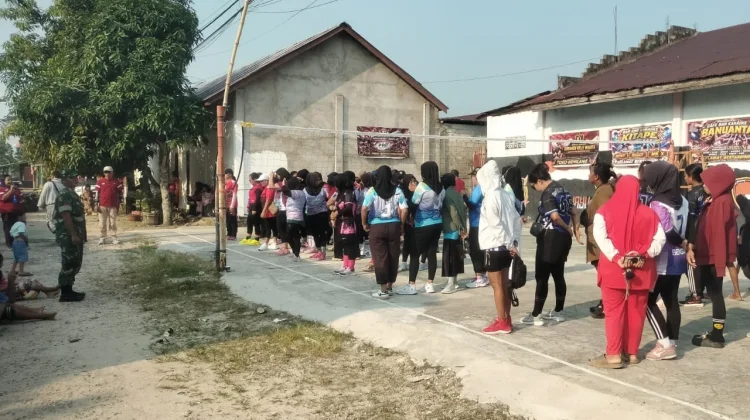 Kegiatan Pembukaan Tournamen Bola Voli putri dan Mini soccer Kelurahan Juata