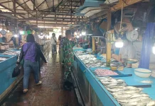 Perkembangan Harga Bahan Pokok di Pasar Ghuser