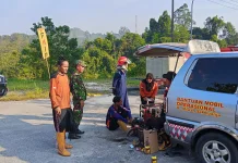 Kebakaran lahan kosong di wilayah Kel. Pantai Amal