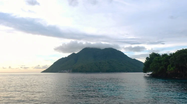 Menanti Senja di Jikomolamo
