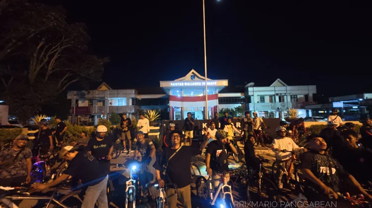 Kala "Penggowes" Tumpah Ruah di Critical Mass Ternate