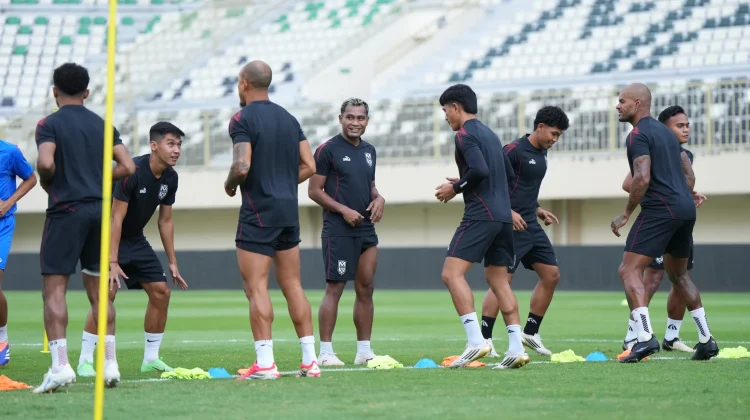 Potret Sesi Latihan Malut United jelang Hadapi Biak di Stadion Maguwoharjo, Sleman