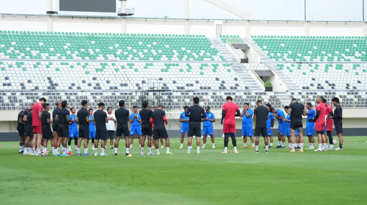 Potret Sesi Latihan Malut United jelang Hadapi Biak di Stadion Maguwoharjo, Sleman