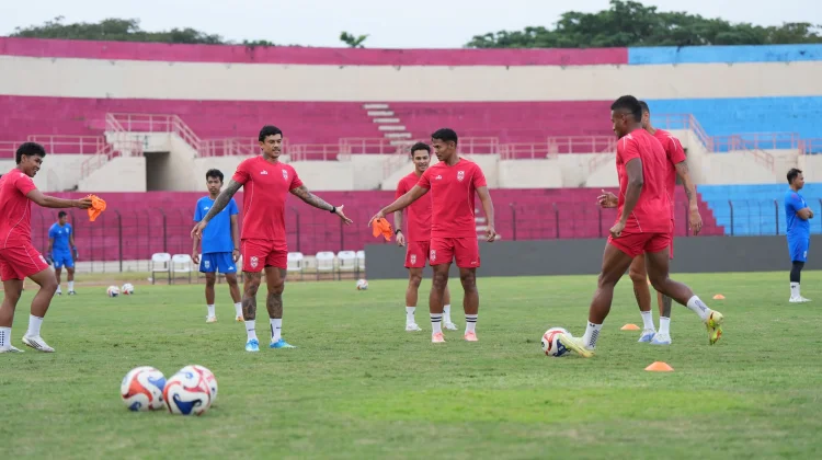 Potret Sesi Latihan Malut United jelang Hadapi PSIM Yogyakarta