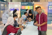Jelang Idulfitri, Ratusan Warga Lakukan Penukaran Uang Rupiah