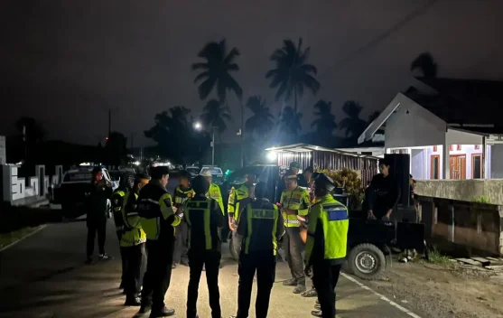 Polres Halteng Jaga Keamanan lewat Gendang Sahur Keliling