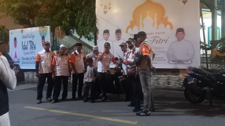 Pawai Obor Meriahkan Takbiran di Kota Tual