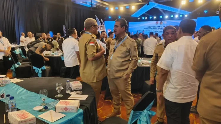 Perkuat Sinergi Daerah, Bupati Malra Hadiri Forum Forkopimda Regional di Lombok