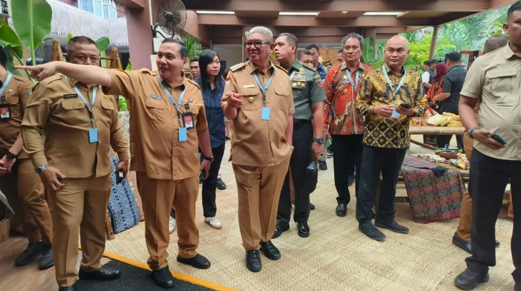 Perkuat Sinergi Daerah, Bupati Malra Hadiri Forum Forkopimda Regional di Lombok