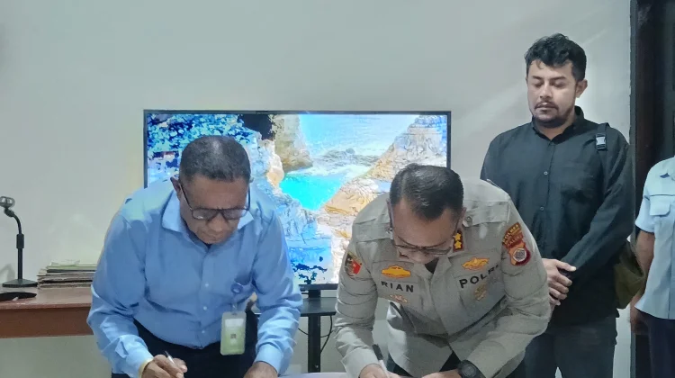 Polres Malra Teken Kerjasama Dengan RRI Tual