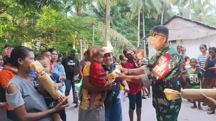Babinsa Jerol Dampingi Kegiatan Pemeriksaan Kesehatana dan Stimulasi Anak