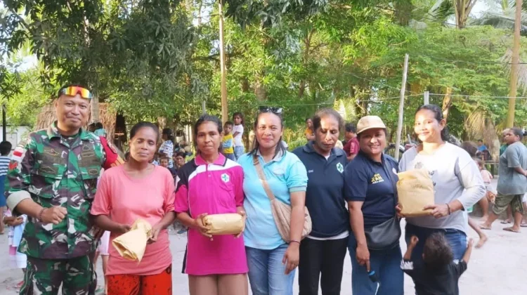 Babinsa Jerol Dampingi Kegiatan Pemeriksaan Kesehatana dan Stimulasi Anak