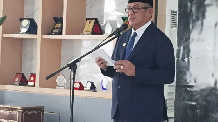 Bupati Malra Lantik Dua Pejabat Inspektorat, Tekankan Penguatan Pengawasan
