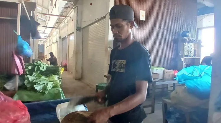 Geliat Pasar Tual jelang Perayaan Hari Raya Idul Adha