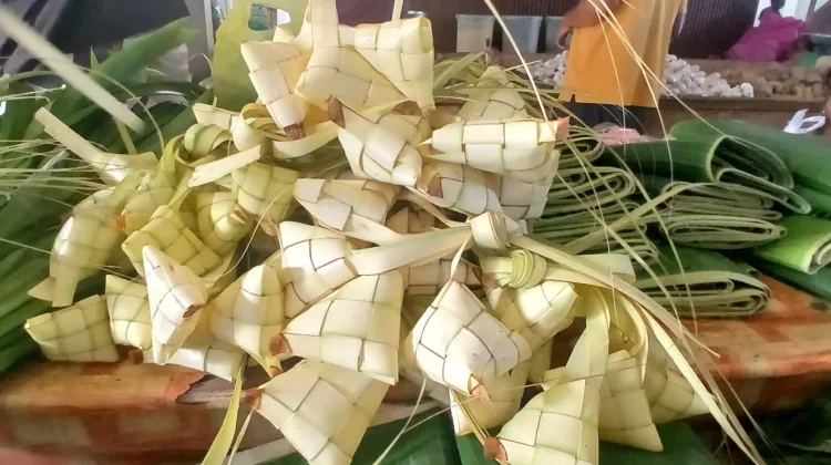Geliat Pasar Tual jelang Perayaan Hari Raya Idul Adha
