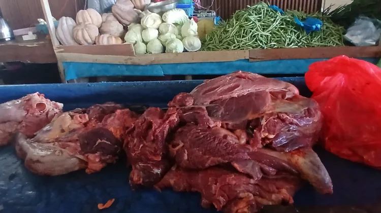 Geliat Pasar Tual jelang Perayaan Hari Raya Idul Adha