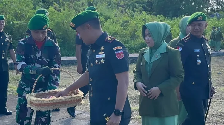 Kodim 1503/Tual Gelar Upacara Ziarah di TMP Rudira Jaya