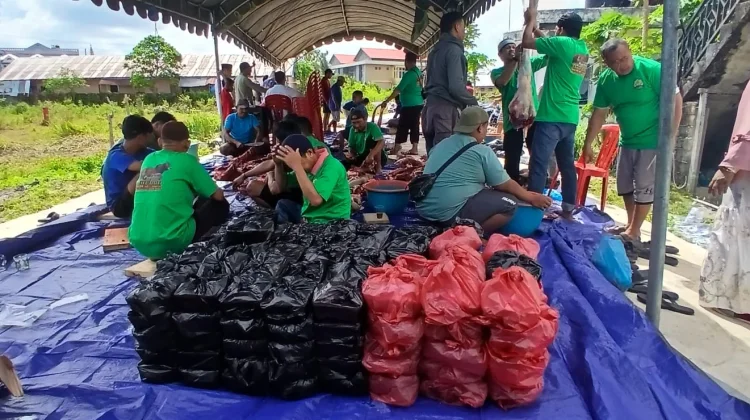 Penyaluran Hewan Qurban di Masjid Al-Amin BTN Koperasi Kota Tual