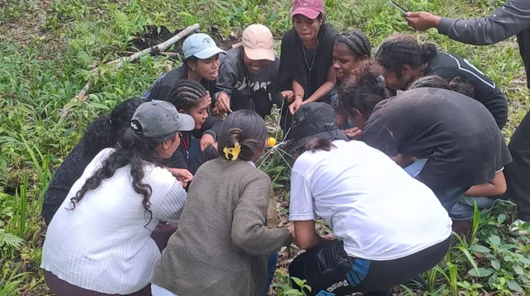 OMK Paroki HKY Gelar Hiking Rosario dan Pembinaan Akbar