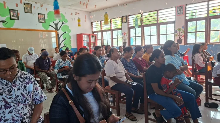 Siswa SD Kristen 1 Tual rayakan 100% kelulusan