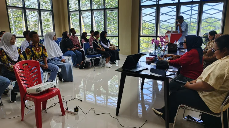Kepala Dispusip Buka Kegiatan Lokakarya Menulis Cerpen