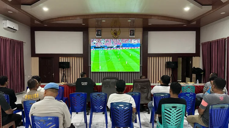 Nikmati World Cup 2026, Polres Tual Ajak Warga Nobar