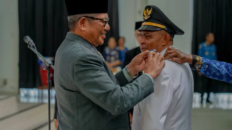 Pelantikan Pejabat Administrator dan Pengawas Perkuat Kinerja Birokrasi