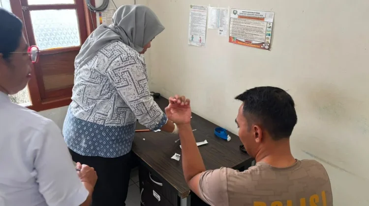 Gelar Donor Darah, Wujud Nyata Polres Tual Sambut HUT Bhayangkara ke-80