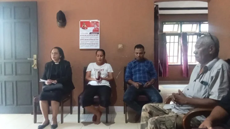 Persiapan Umat Memasuki Perjamuan Kudus, Persekutuan dengan Tubuh Kristus
