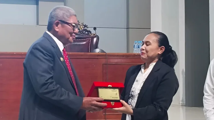 Pemkab Malra Perkuat SDM melalui Kerja Sama Pendidikan dan Wisuda Sarjana