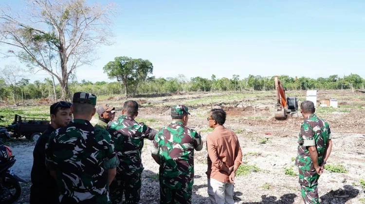 Tinjau Aspek Persiapan, Pangdam XV/Pattimura Turun Langsung ke Desa Dullah