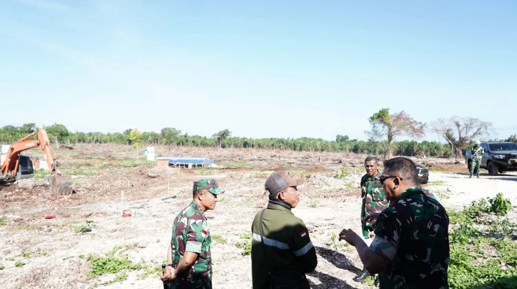 Tinjau Aspek Persiapan, Pangdam XV/Pattimura Turun Langsung ke Desa Dullah