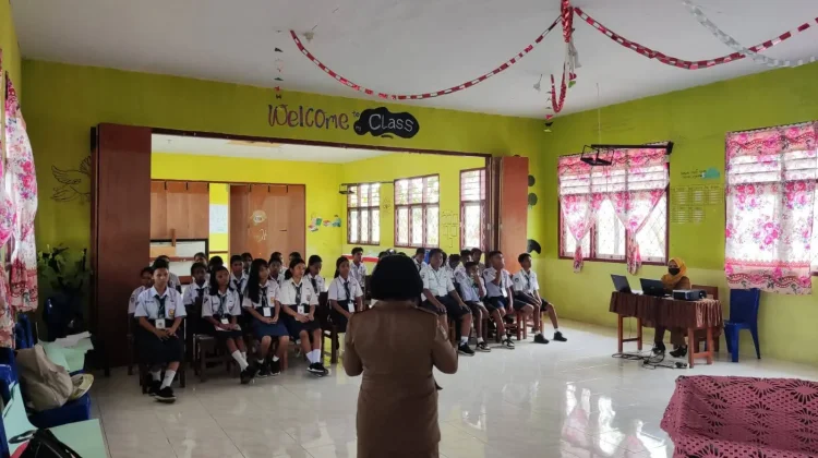 Edukasi Dini Tertib Administrasi Kependudukan Bagi Peserta Didik