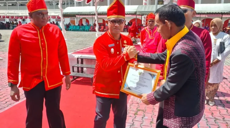 Kodim 1503/Tual Hadiri Upacara Peringatan HUT Kota Tual ke-19