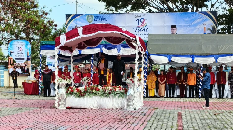 HUT ke-19 Kota Tual ,Laksanakan Upacara di Lapangan Lodar El