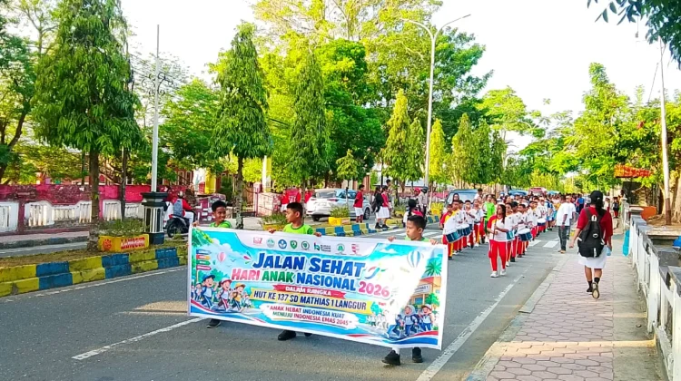 Jalan Sehat Awali Rangkaian HUT ke-137 SD Mathias I Langgur