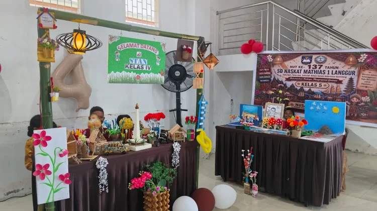 Stand Gelar Karya Siswa dan UMKM Meriahkan Festival Pendidikan
