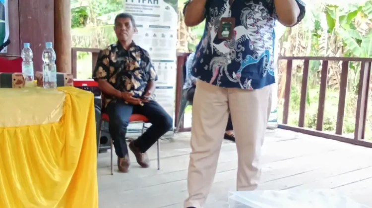 Sosialisasi batas kawasan Hutan di ohoi Yatwaw.